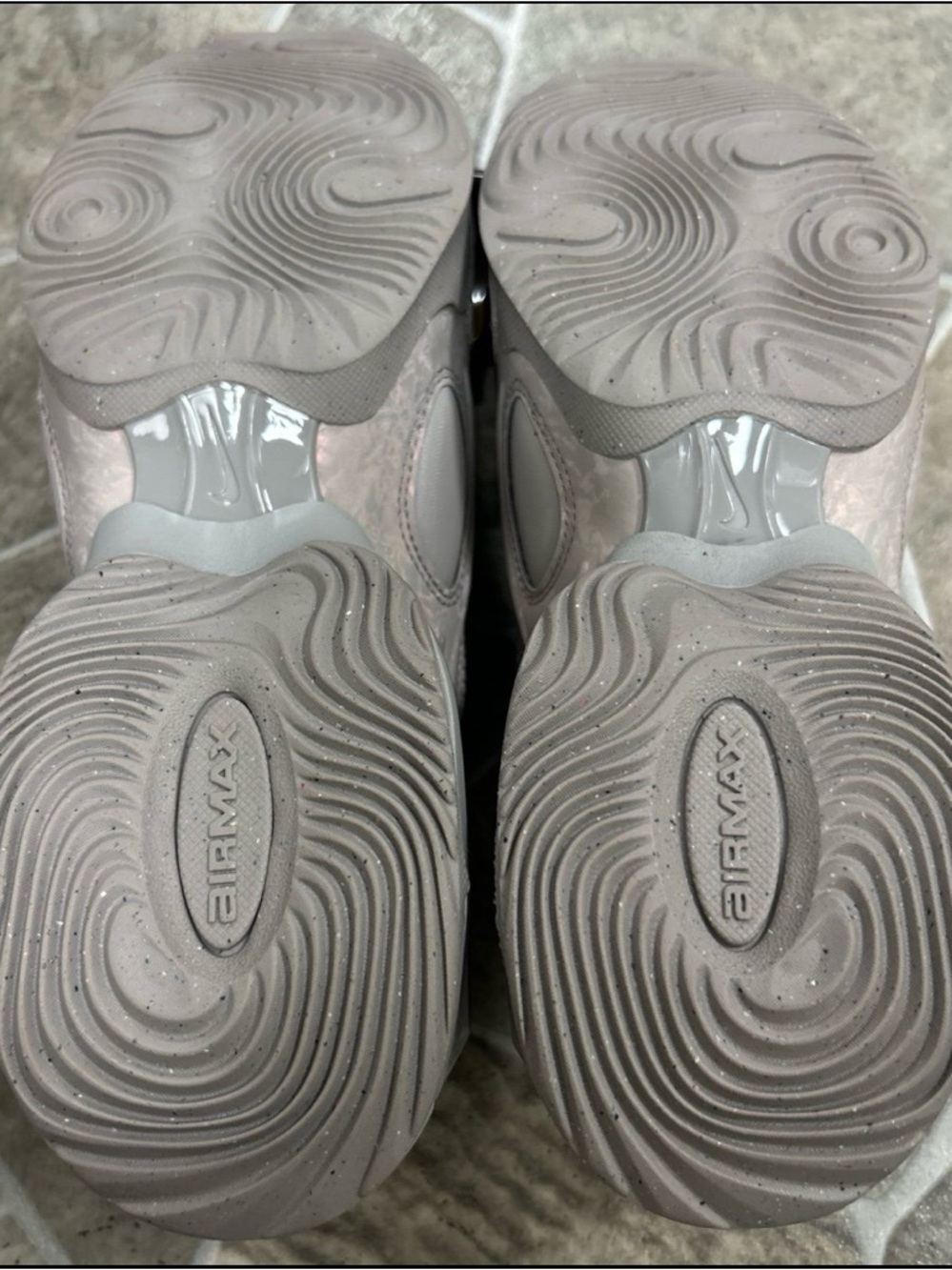 New Nike Air Max Muse SE 7.5 Beige Women 6 Men’s - Picture 9 of 11
